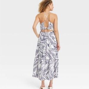 Tiered Sleeveless Open Back Maxi Dress Pockets White Gray Abstract Print Size XS